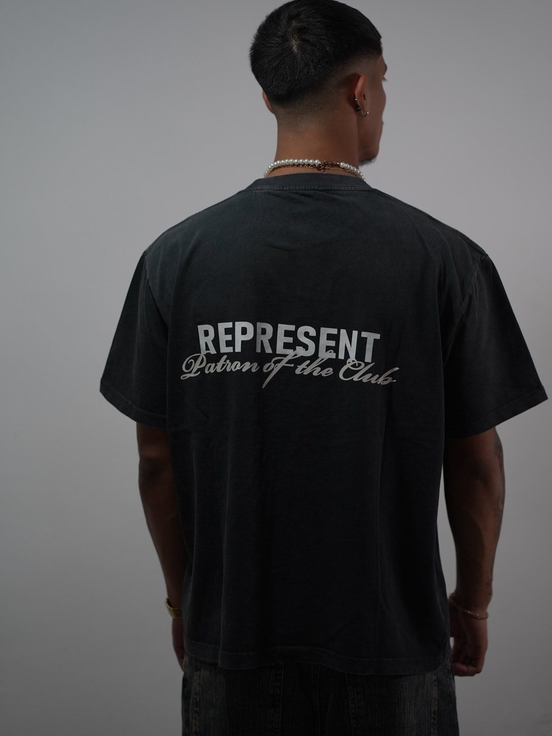 Represent t shirt – תמונה 5