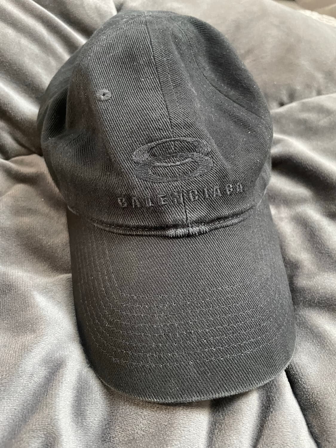 Balenciaga Cap – תמונה 4