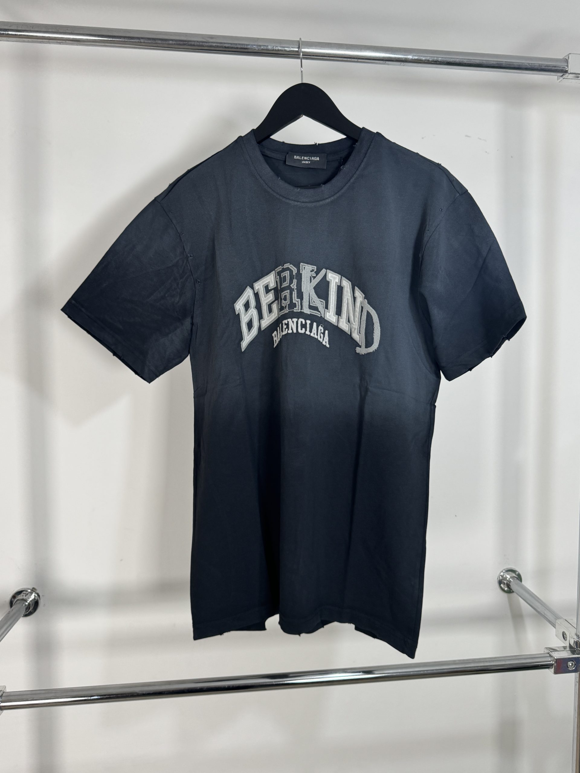 balenciaga t shirt – תמונה 4