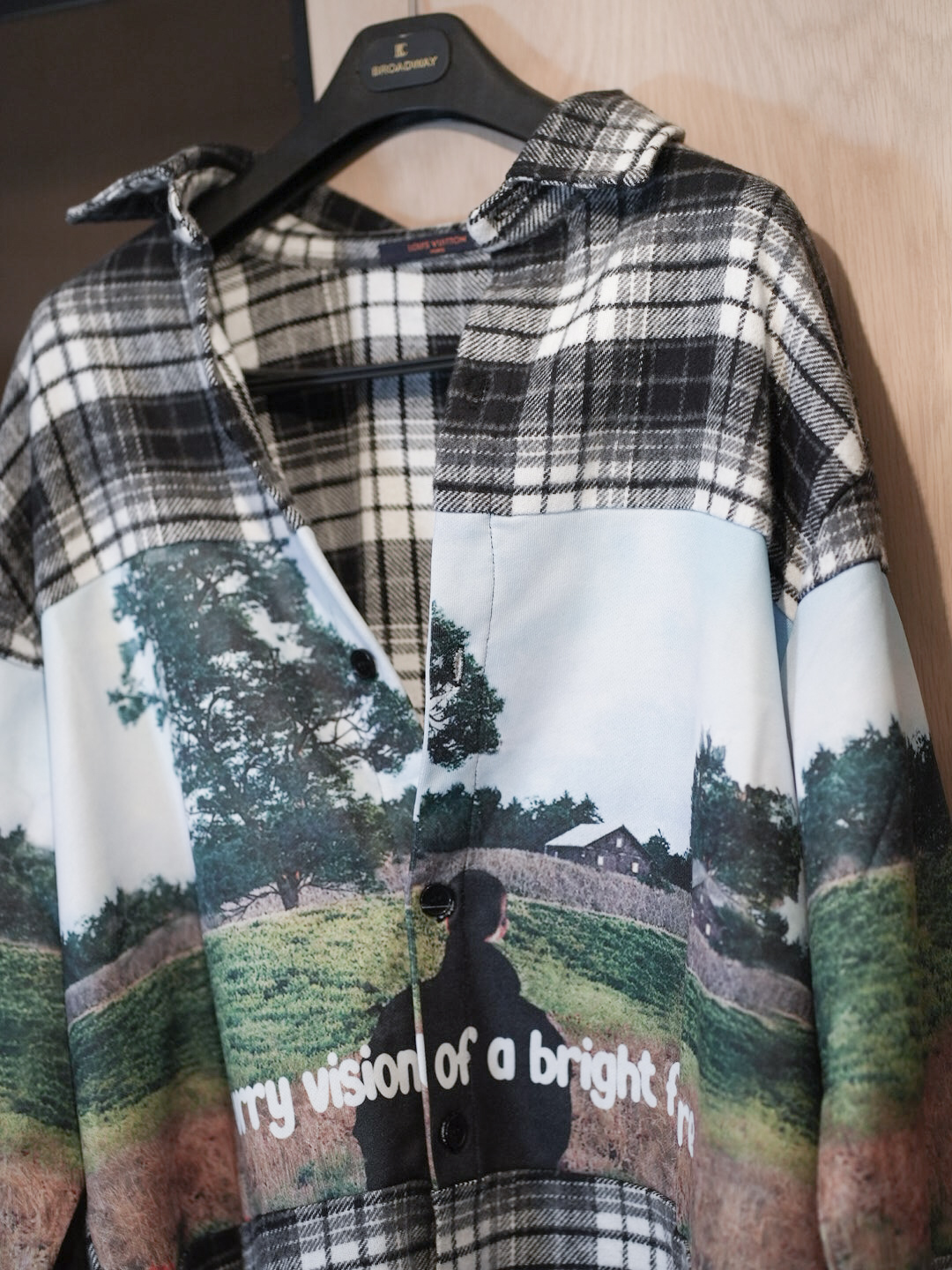LV SHIRT – תמונה 9