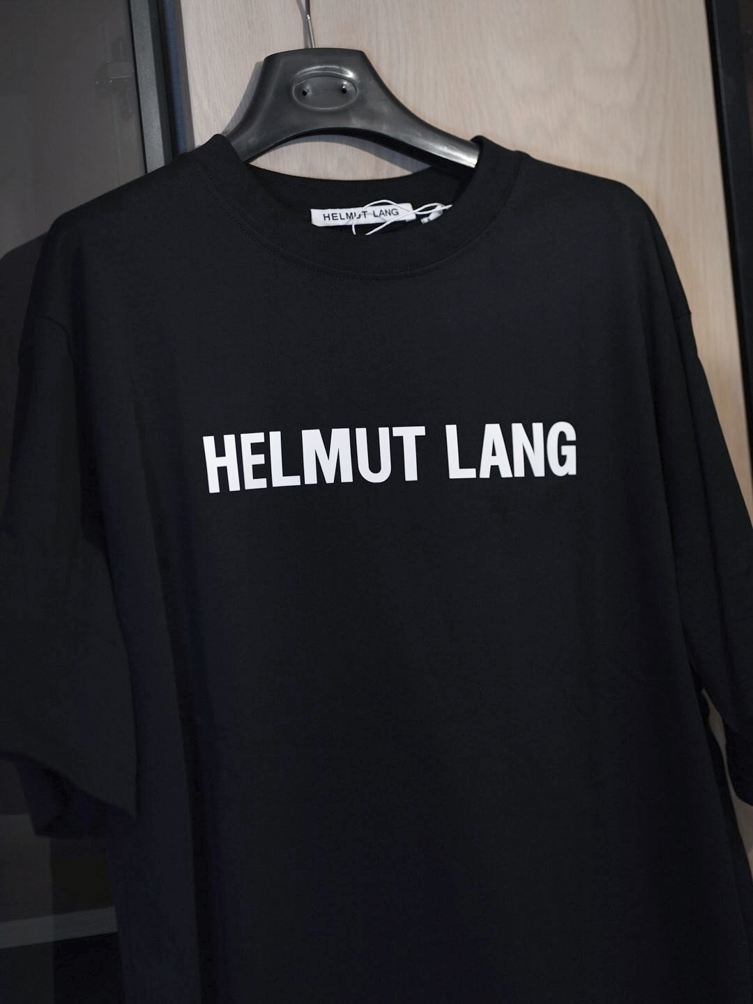 Helmut Lang Black Core Logo T-Shirt – תמונה 3