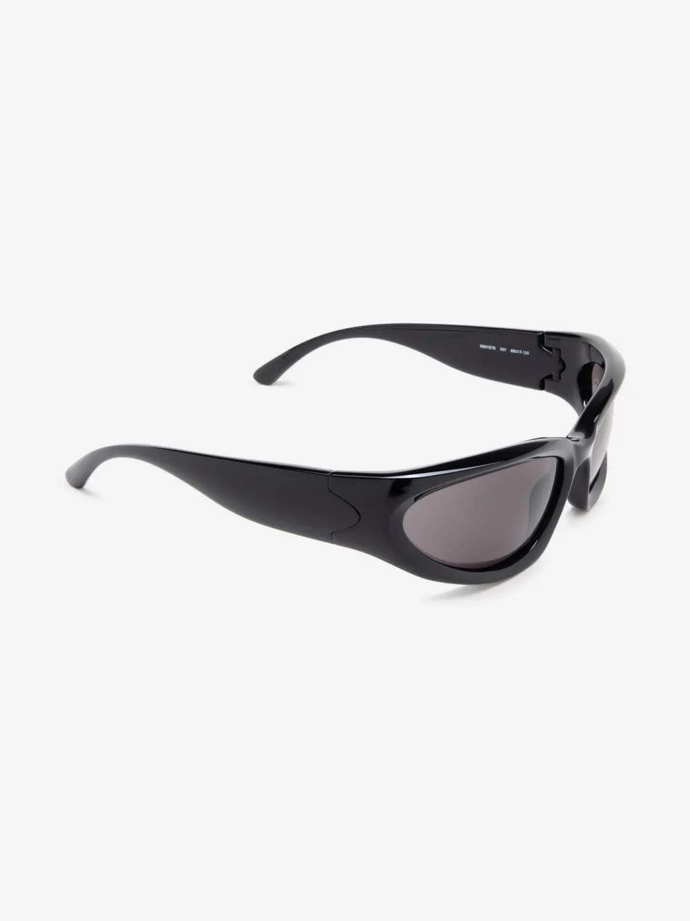 Swift Oval Sunglasses in Black – תמונה 4