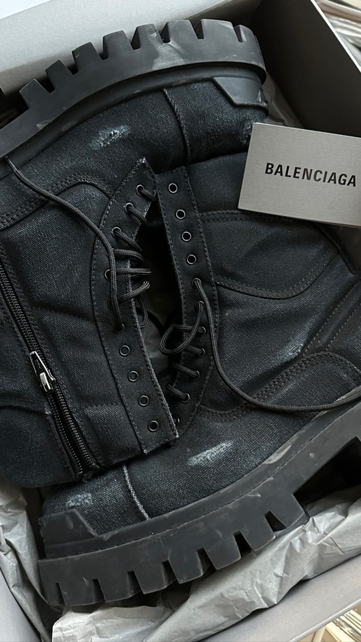 Balenciaga Strike Lace-Up Boots – תמונה 14